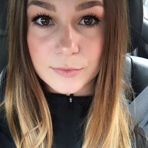 Meet your Posher, Brianna